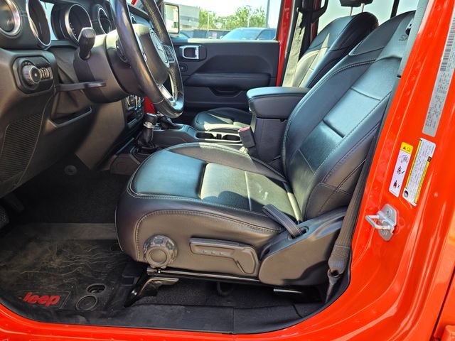 Used 2019 Jeep Wrangler Unlimited Sahara w/ Dual Top Group AWD/4WD image 8