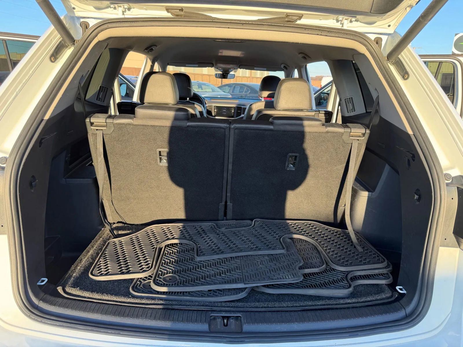 Used 2018 Volkswagen Atlas SE image 17