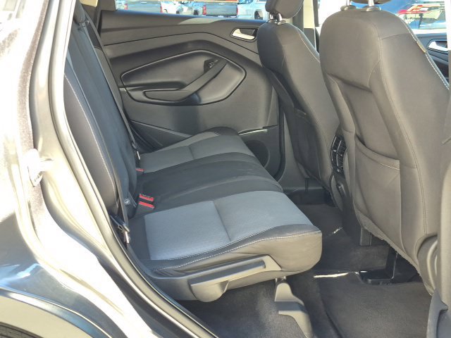 Used 2019 Ford Escape SE FWD image 19