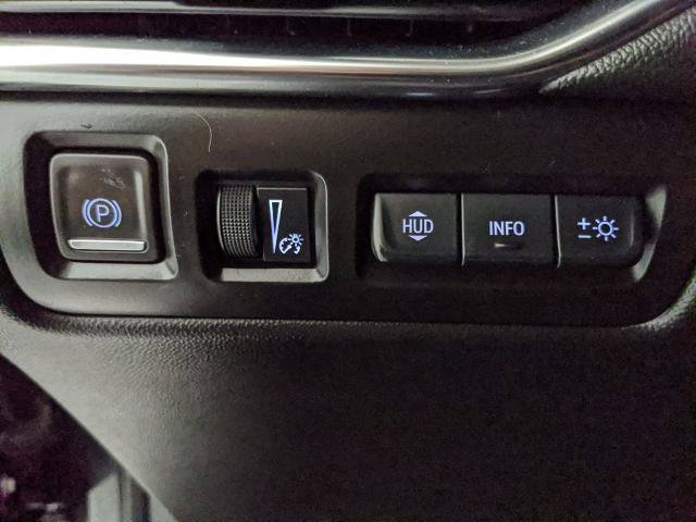 Used 2022 Cadillac XT4 Sport w/ Comfort Package AWD/4WD image 14