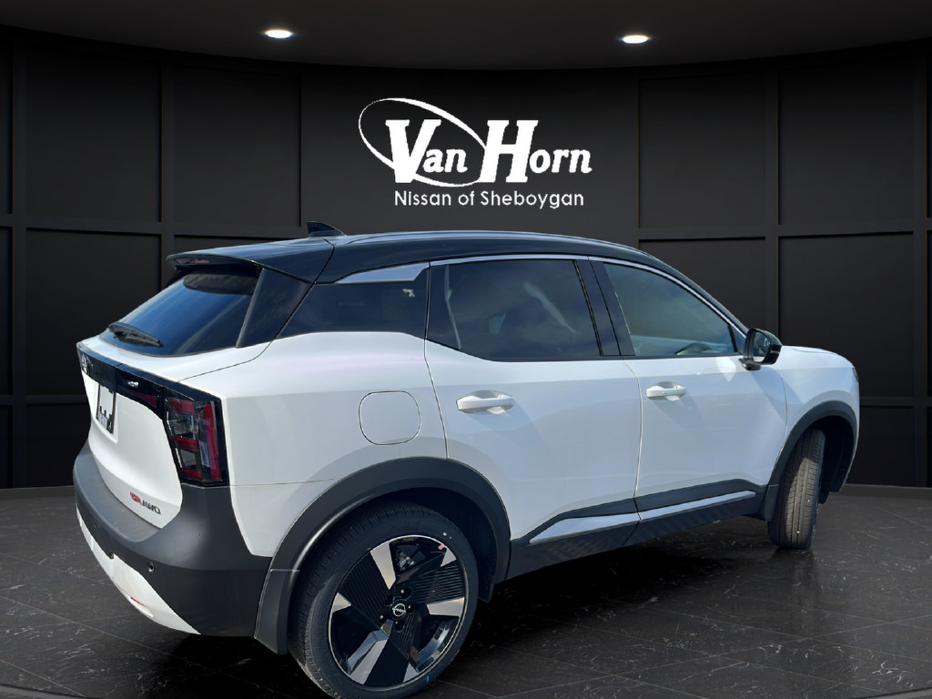 New 2026 Nissan Kicks SR AWD/4WD image 19