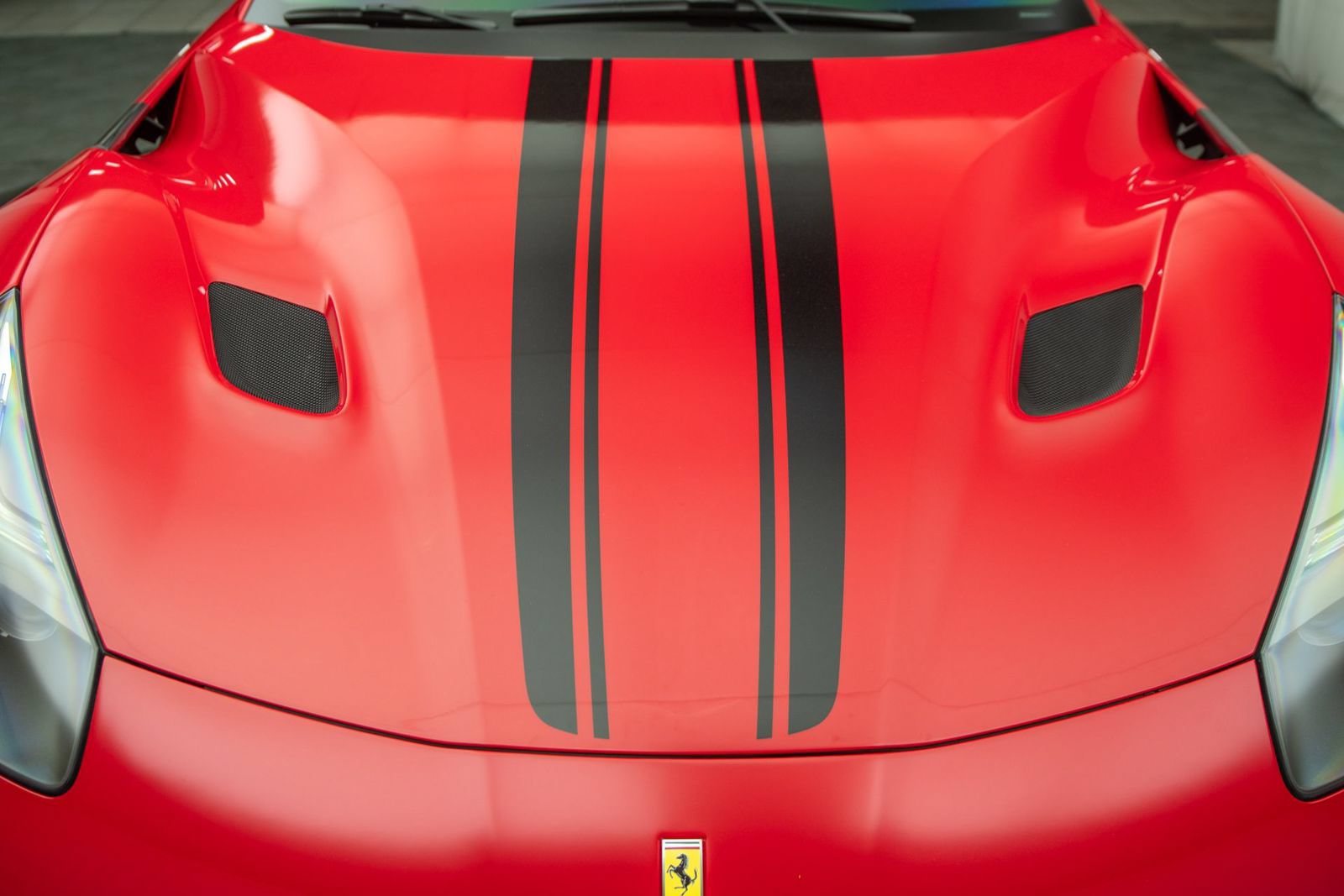 Used 2017 Ferrari F12tdf RWD image 63