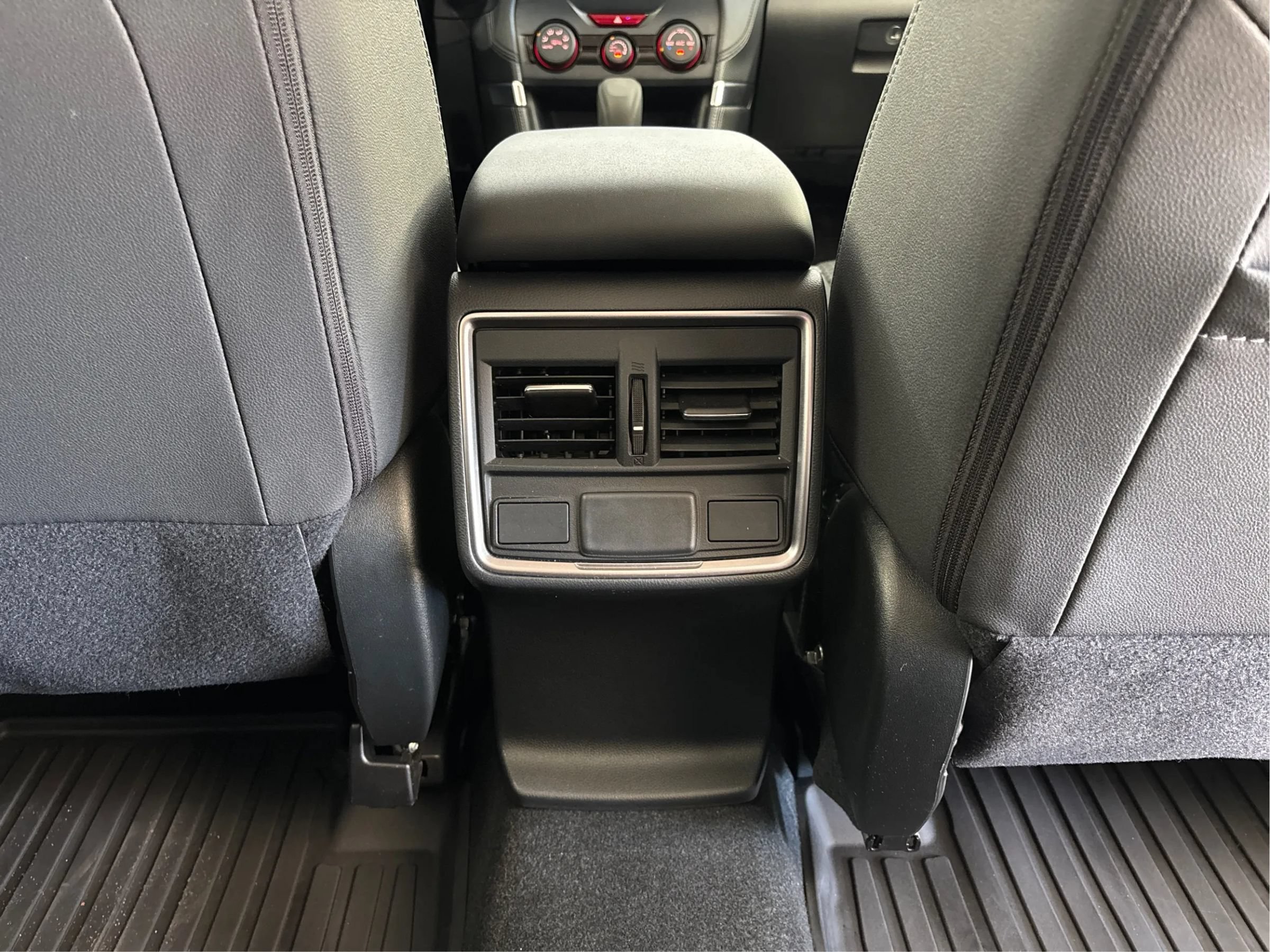 Used 2024 Subaru Forester Premium AWD/4WD image 27