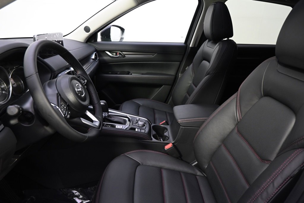 New 2025 MAZDA CX-5 Carbon Edition image 13