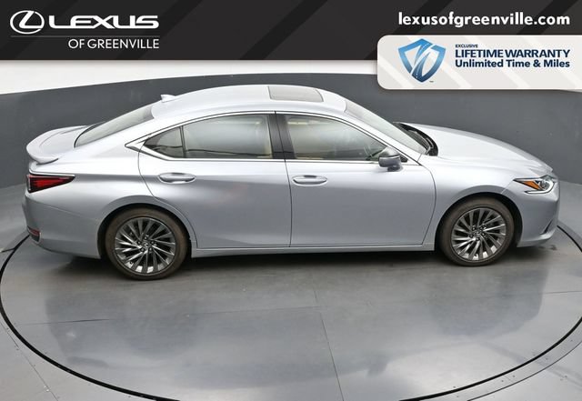 Used 2024 Lexus ES 300h w/ Accessory Package (Z1) FWD image 38