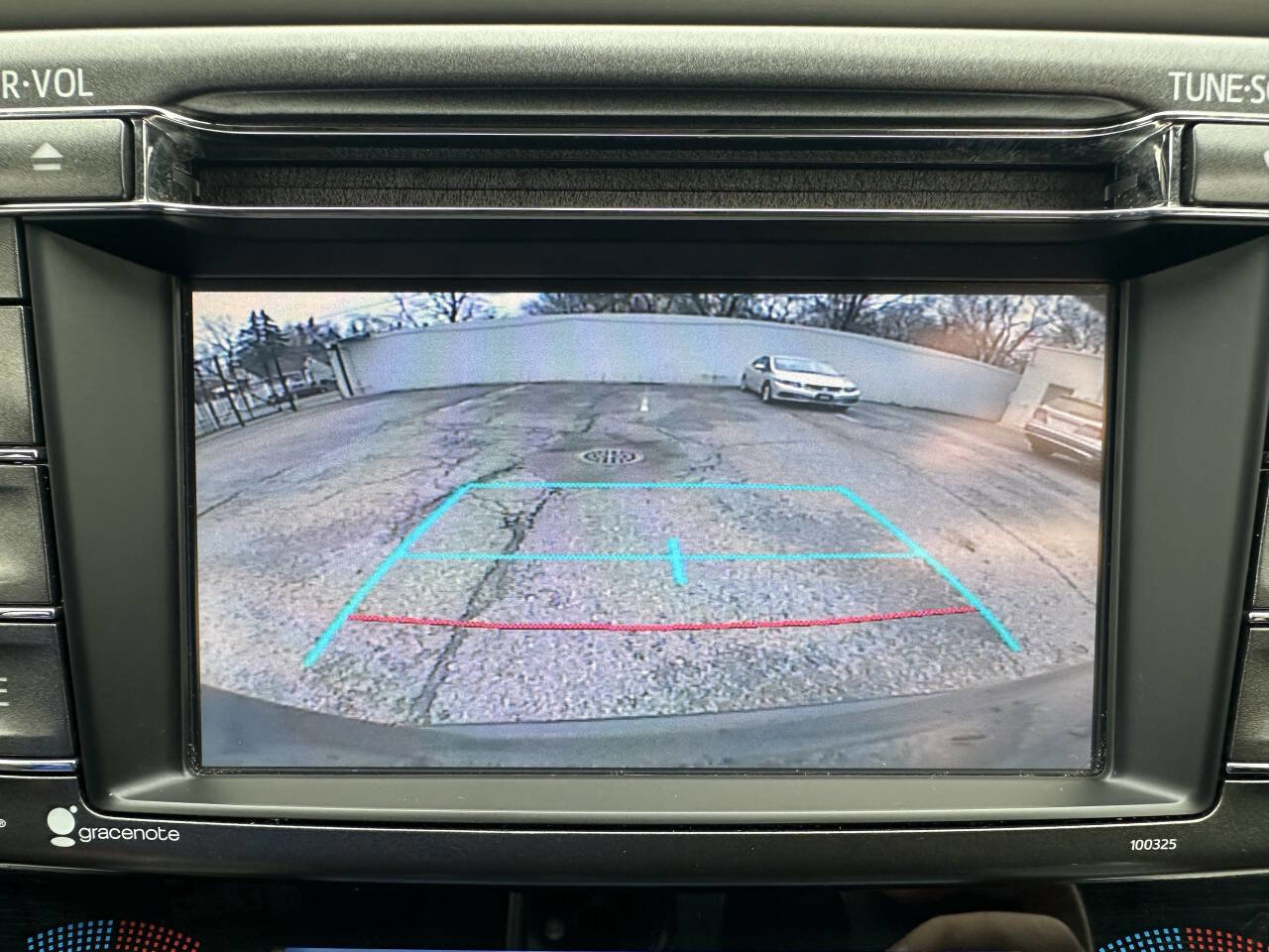 Used 2014 Toyota RAV4 XLE AWD/4WD image 23