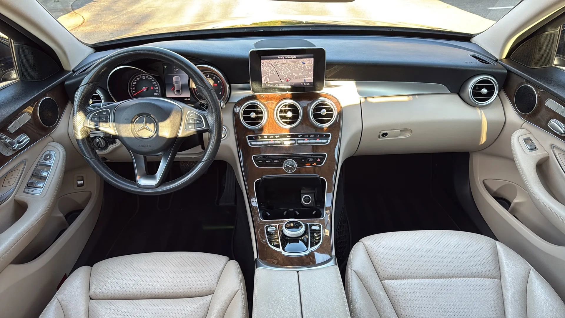 Used 2018 Mercedes-Benz C 300 4MATIC Sedan image 20