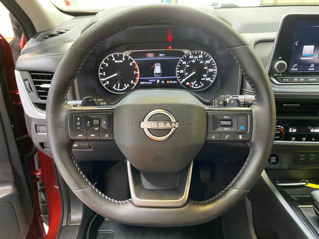 Used 2026 Nissan Rogue SV FWD image 30