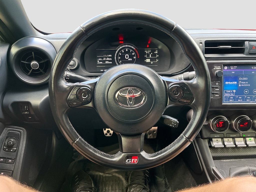 Used 2022 Toyota GR86 Premium RWD image 11