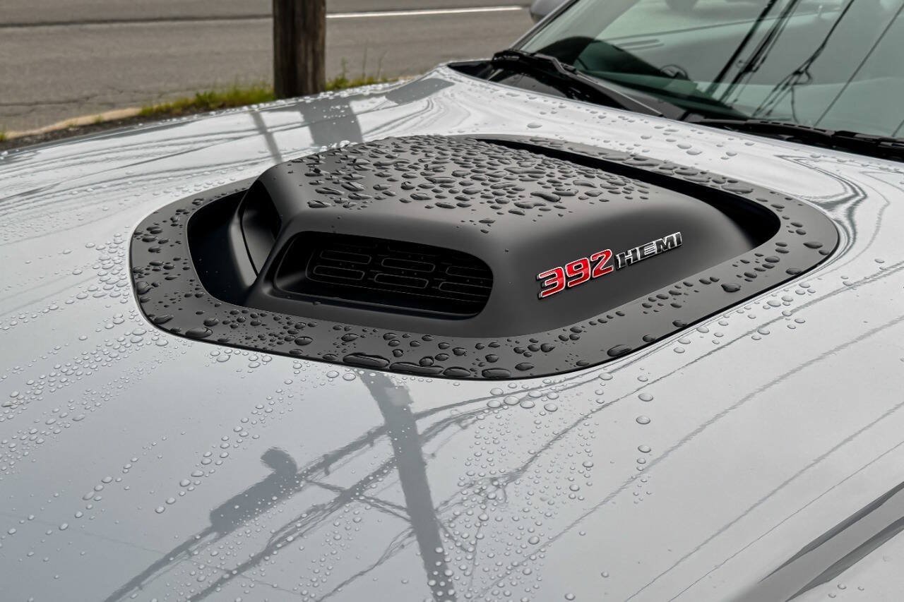 Used 2021 Dodge Challenger R/T Scat Pack RWD image 11