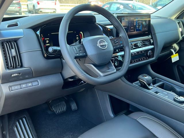 New 2026 Nissan Pathfinder SL image 16