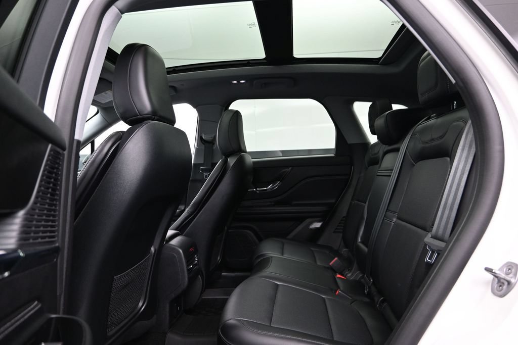Used 2022 Lincoln Corsair AWD w/ Premium Package image 26