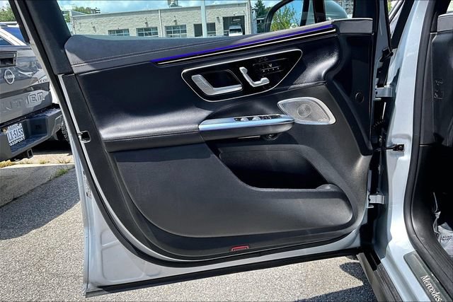 Certified 2024 Mercedes-Benz EQE 350+ 4MATIC SUV w/ Driver Assistance Package image 18