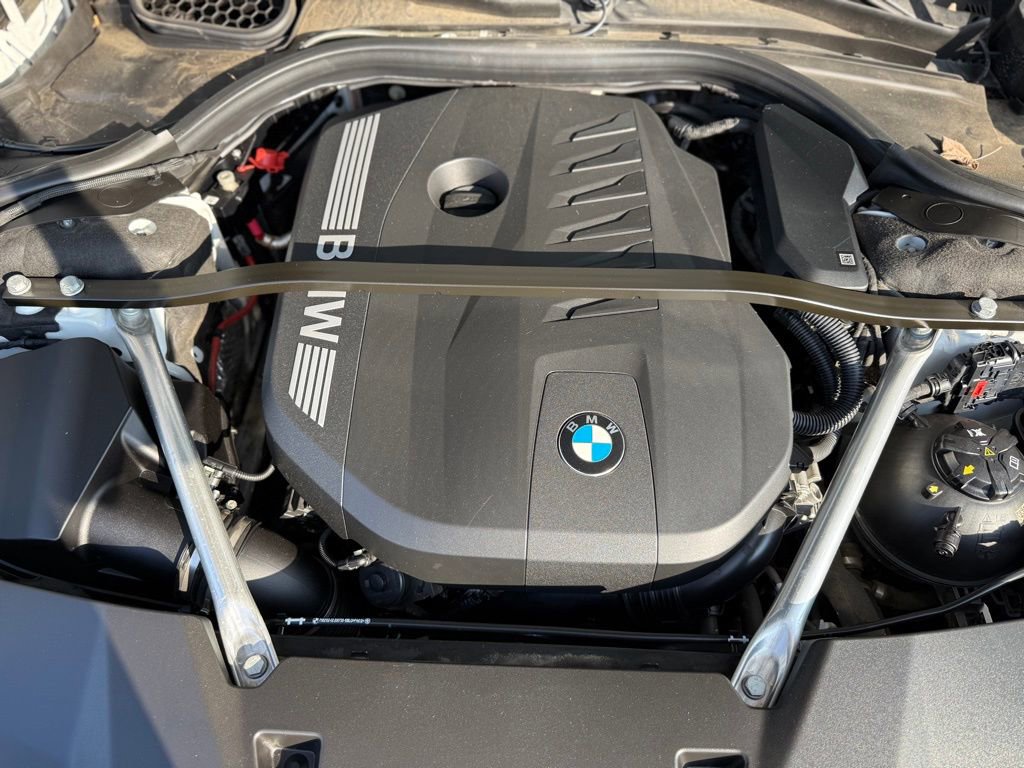 Certified 2023 BMW 740i w/ Executive Package image 26