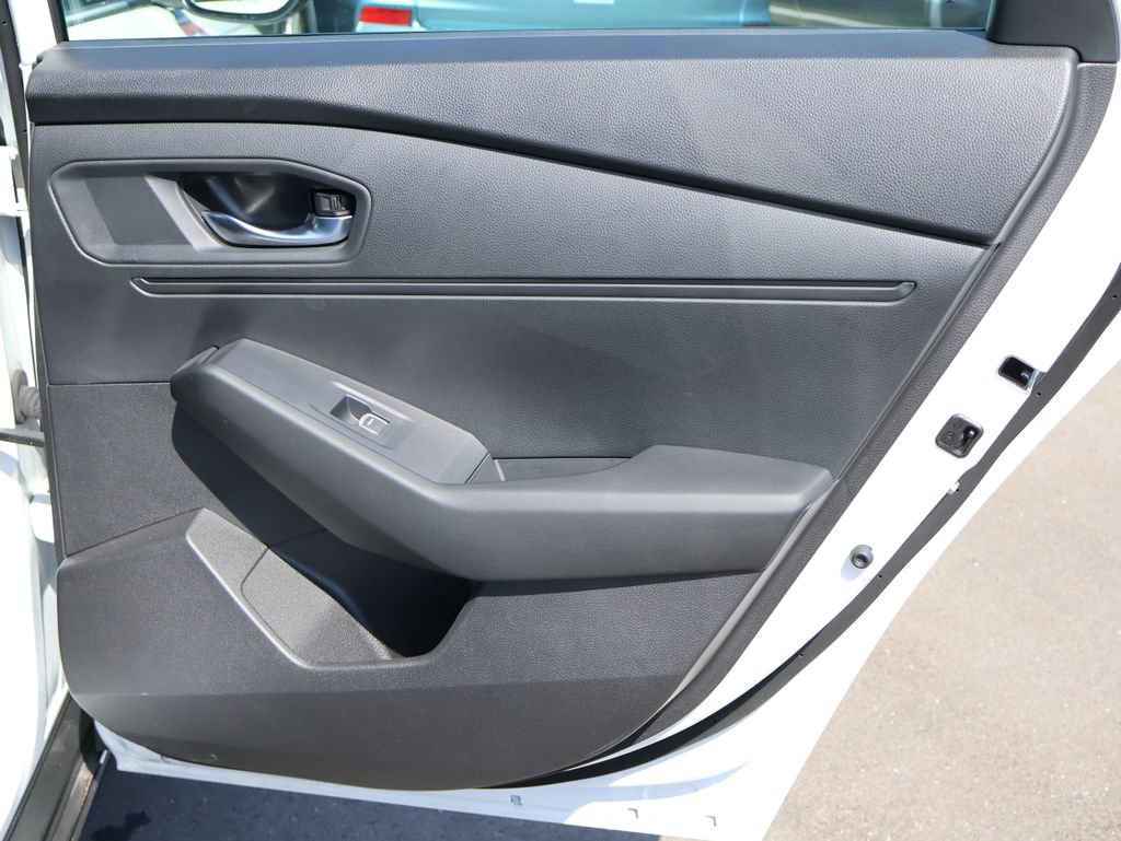 Used 2023 Honda Accord Sport image 14
