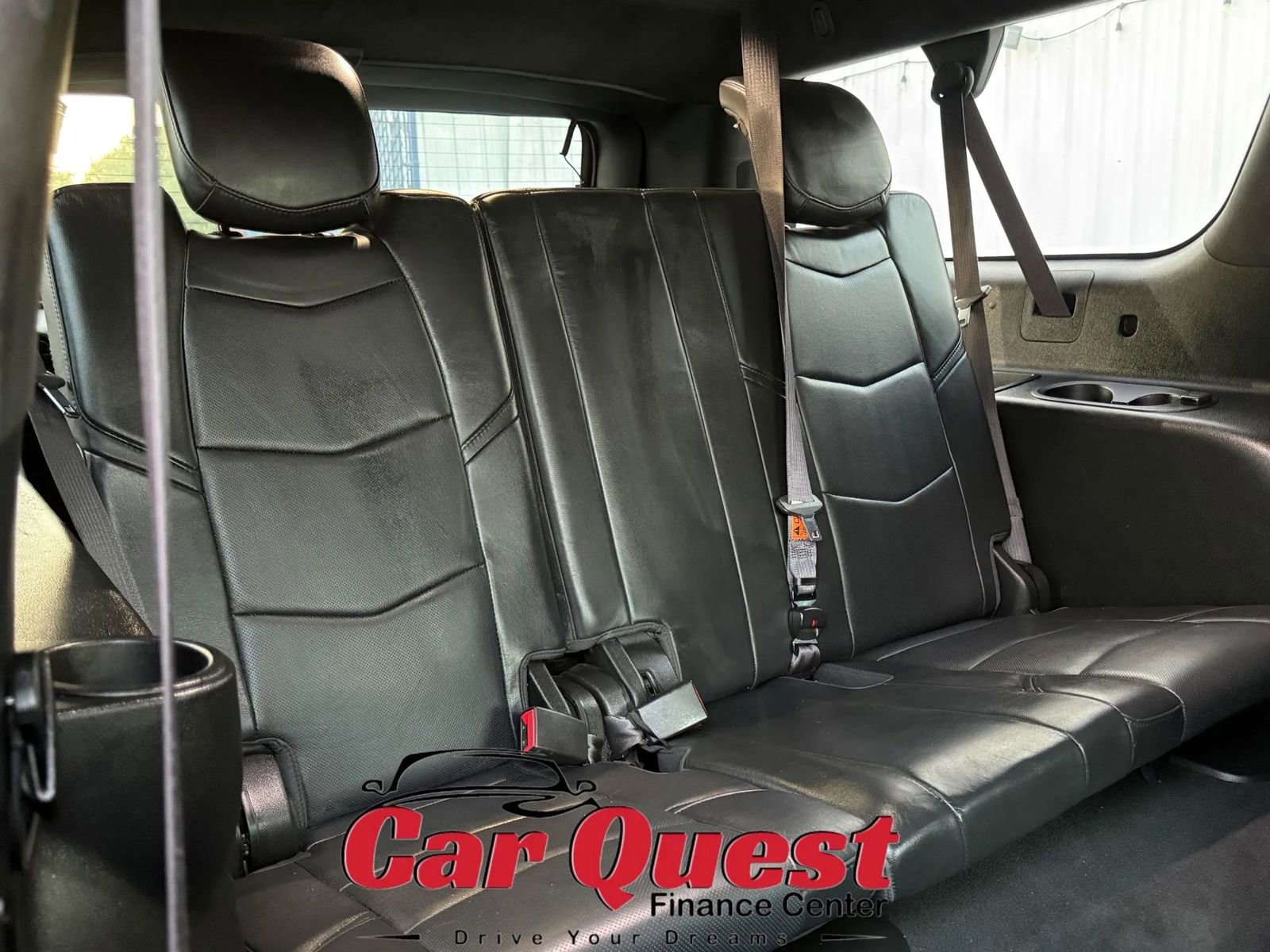 Used 2017 Cadillac Escalade ESV Platinum AWD/4WD image 19