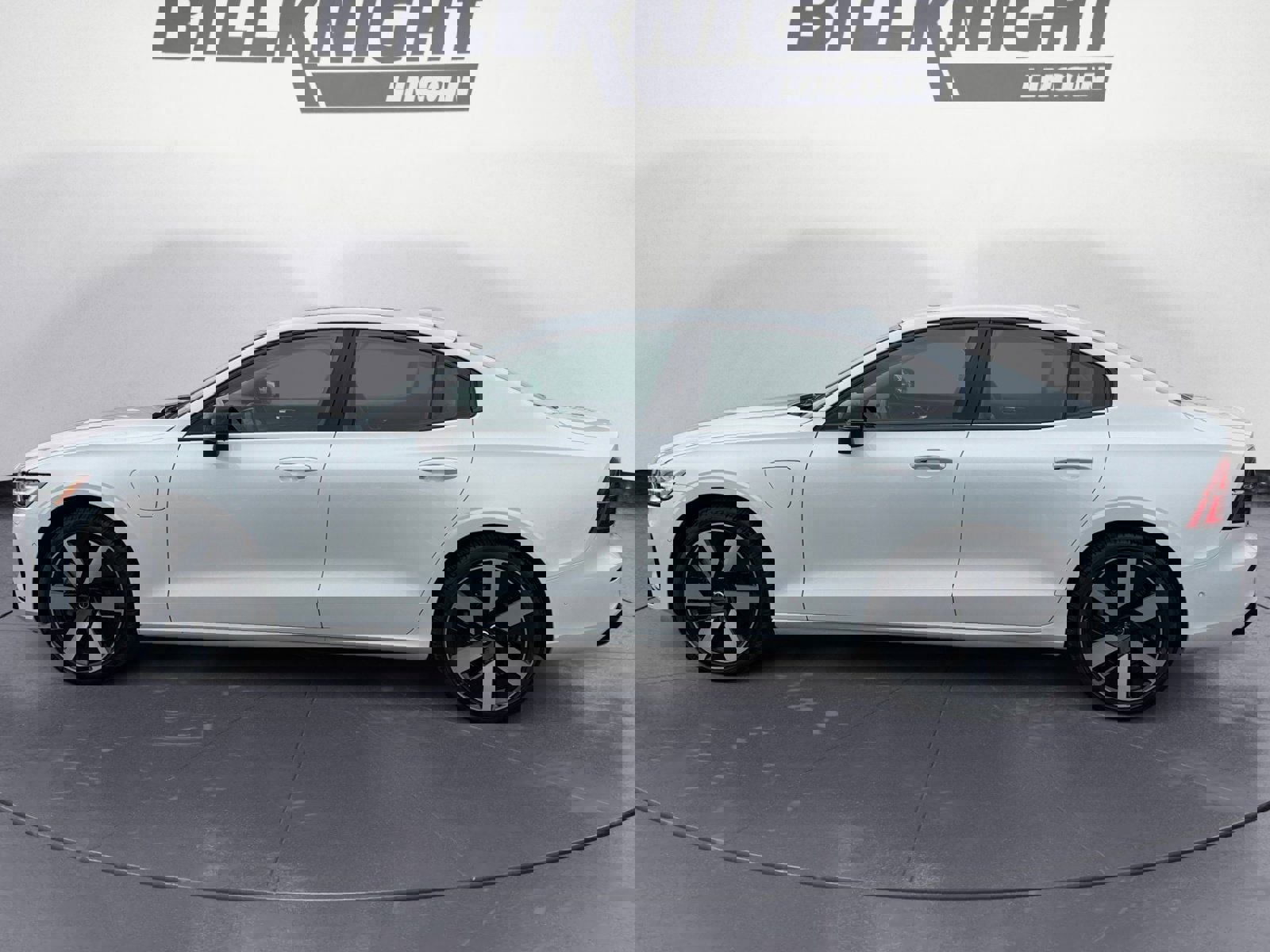 Used 2025 Volvo S60 T8 Plus w/ Climate Package image 2