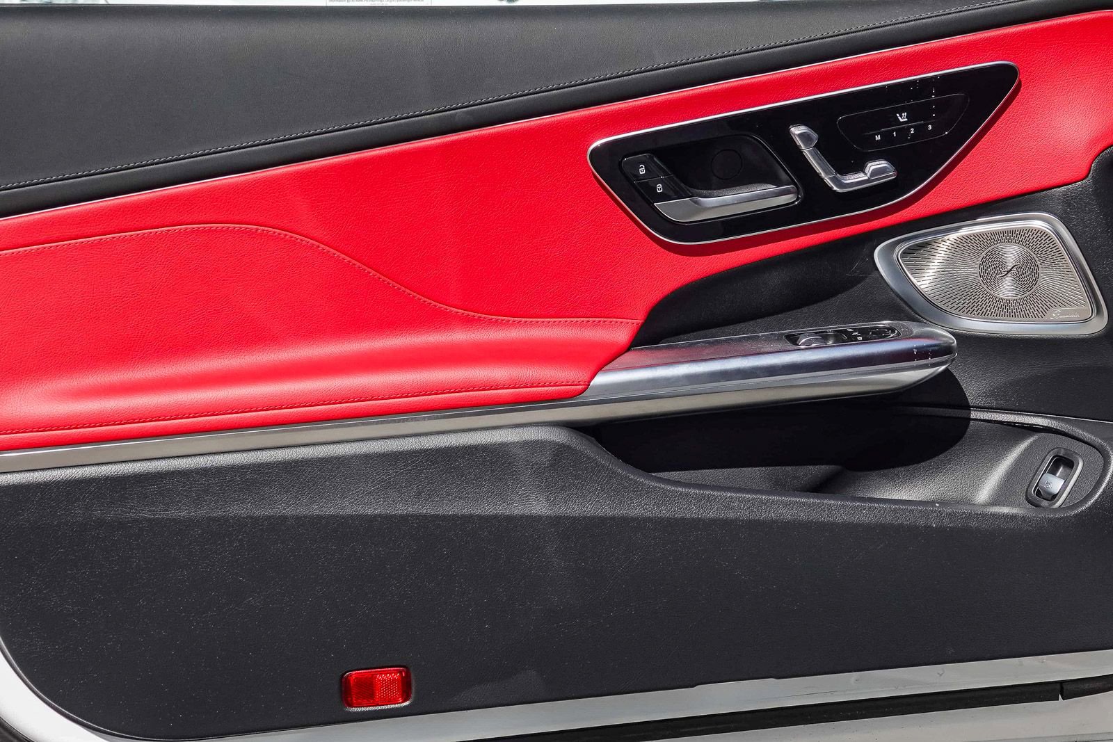 New 2024 Mercedes-Benz CLE 300 4MATIC Coupe image 19