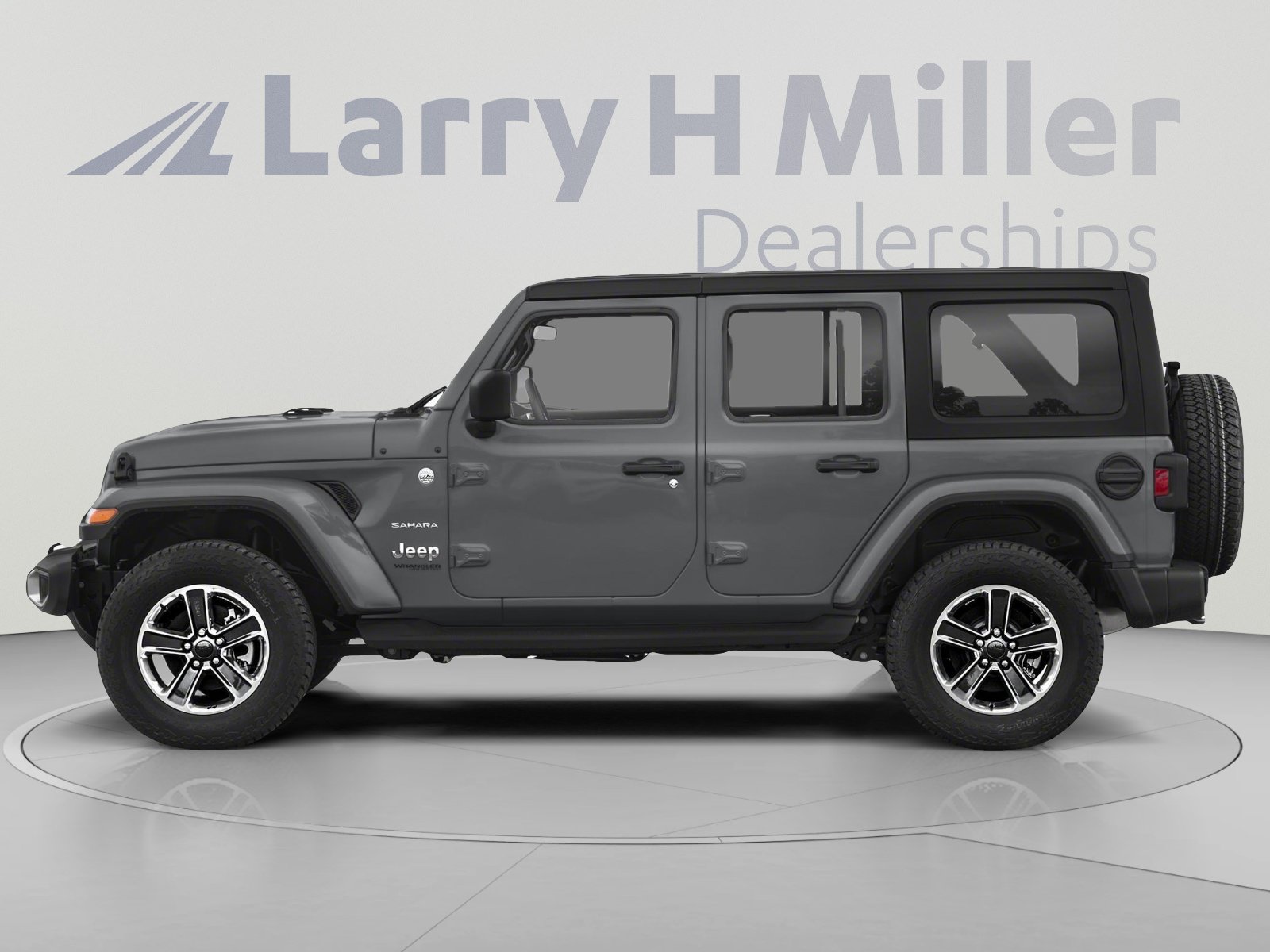 Used 2018 Jeep Wrangler Unlimited Sahara AWD/4WD image 3