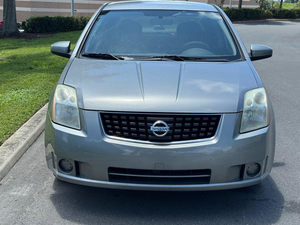 Used 2009 Nissan Sentra 2.0 FE+ FWD image 3