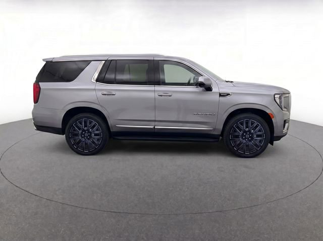 Used 2025 GMC Yukon XL Denali AWD/4WD image 8