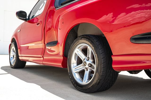 Used 2003 Ford F150 Lightning RWD image 13