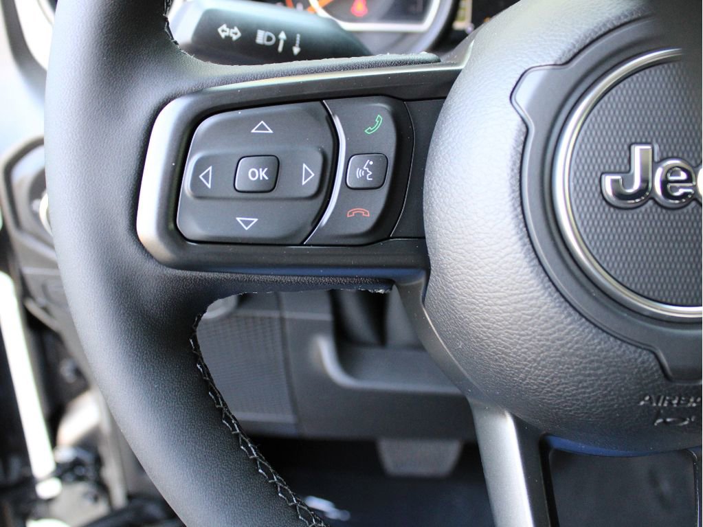 New 2026 Jeep Gladiator Sport AWD/4WD image 14