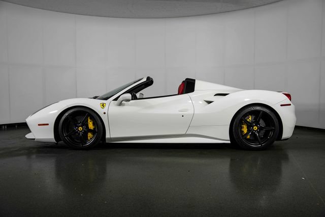 Used 2018 Ferrari 488 Spider RWD image 5