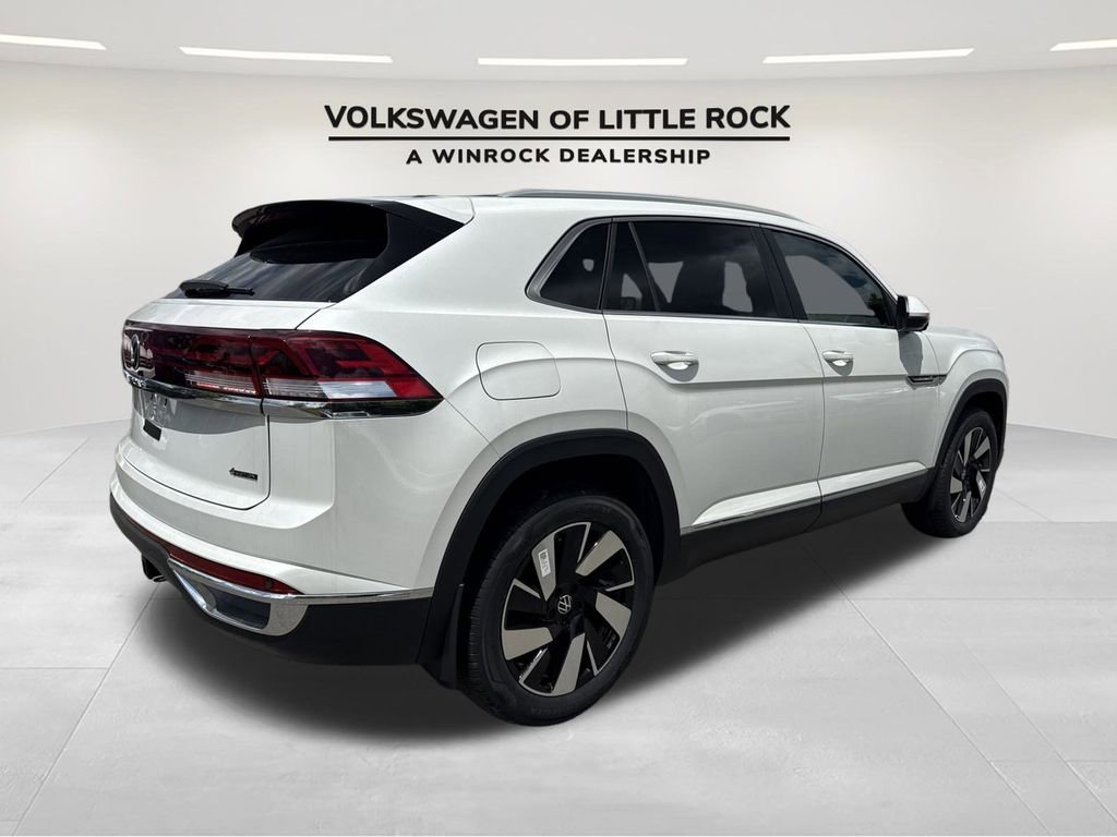 New 2025 Volkswagen Atlas Cross Sport SEL image 5