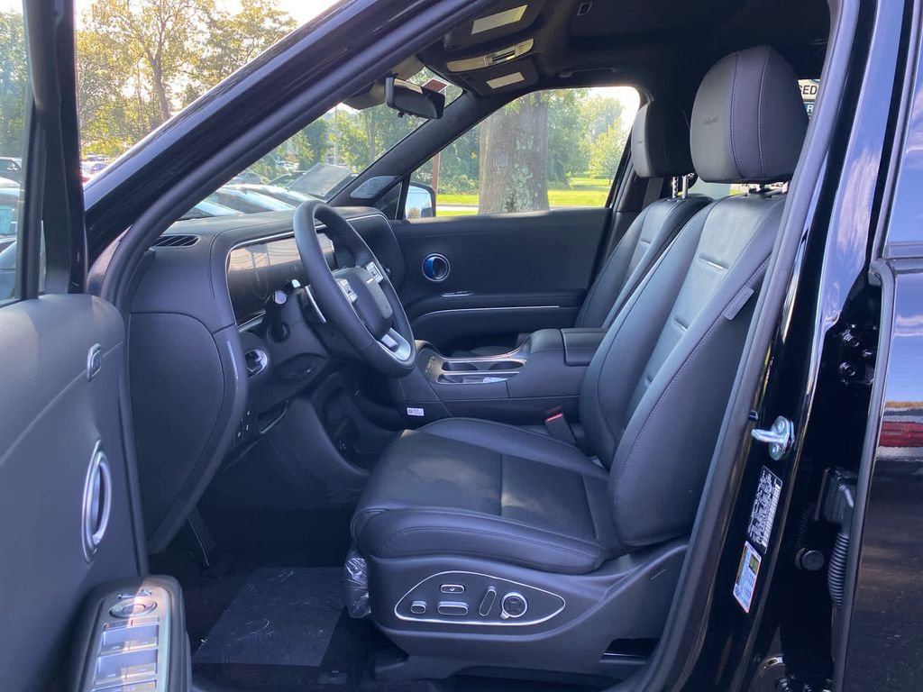 New 2026 Hyundai Palisade Calligraphy image 11