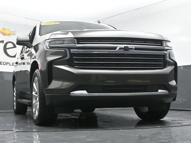 Used 2021 Chevrolet Tahoe LT w/ LT Signature Package AWD/4WD image 3