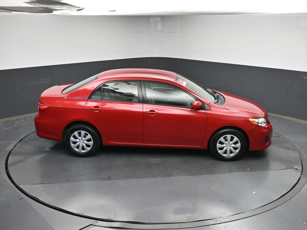 Used 2011 Toyota Corolla LE FWD image 34