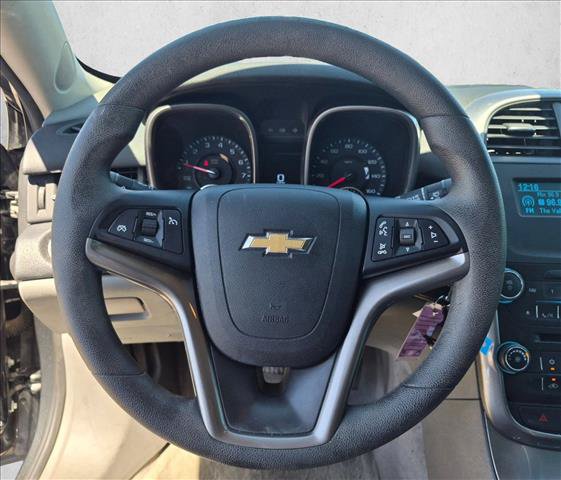 Used 2015 Chevrolet Malibu LS FWD image 13