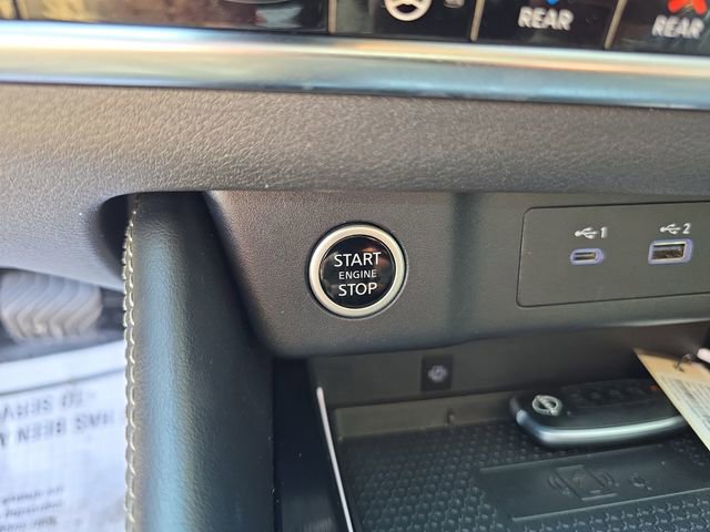Used 2023 Nissan Rogue Platinum w/ Platinum Premium Package FWD image 28