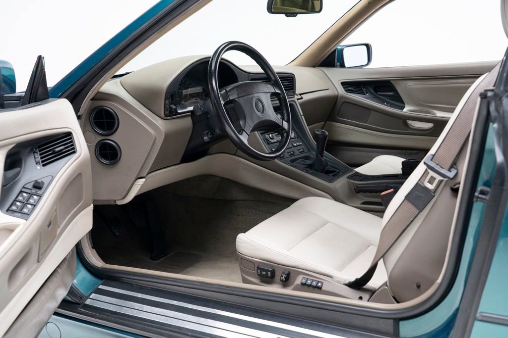 Used 1992 BMW 850i RWD image 13