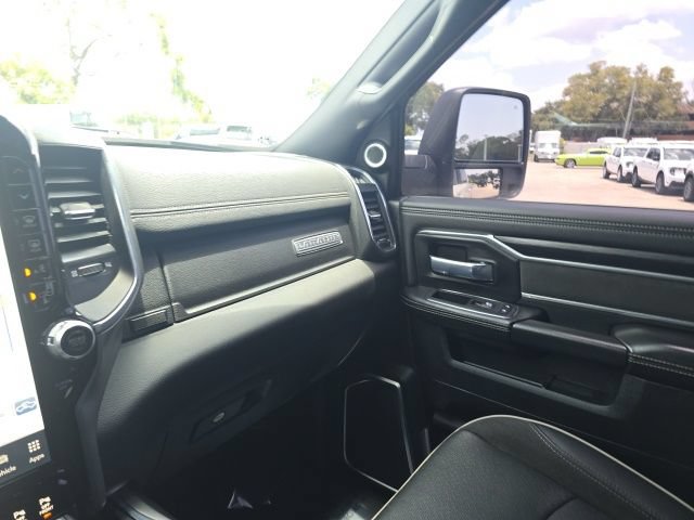Used 2024 RAM 2500 Laramie w/ Night Edition AWD/4WD image 18