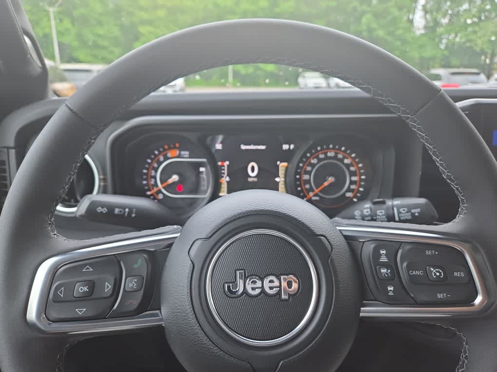 New 2026 Jeep Wrangler Unlimited Sahara AWD/4WD image 14