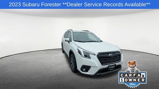 Used 2023 Subaru Forester Premium image 2