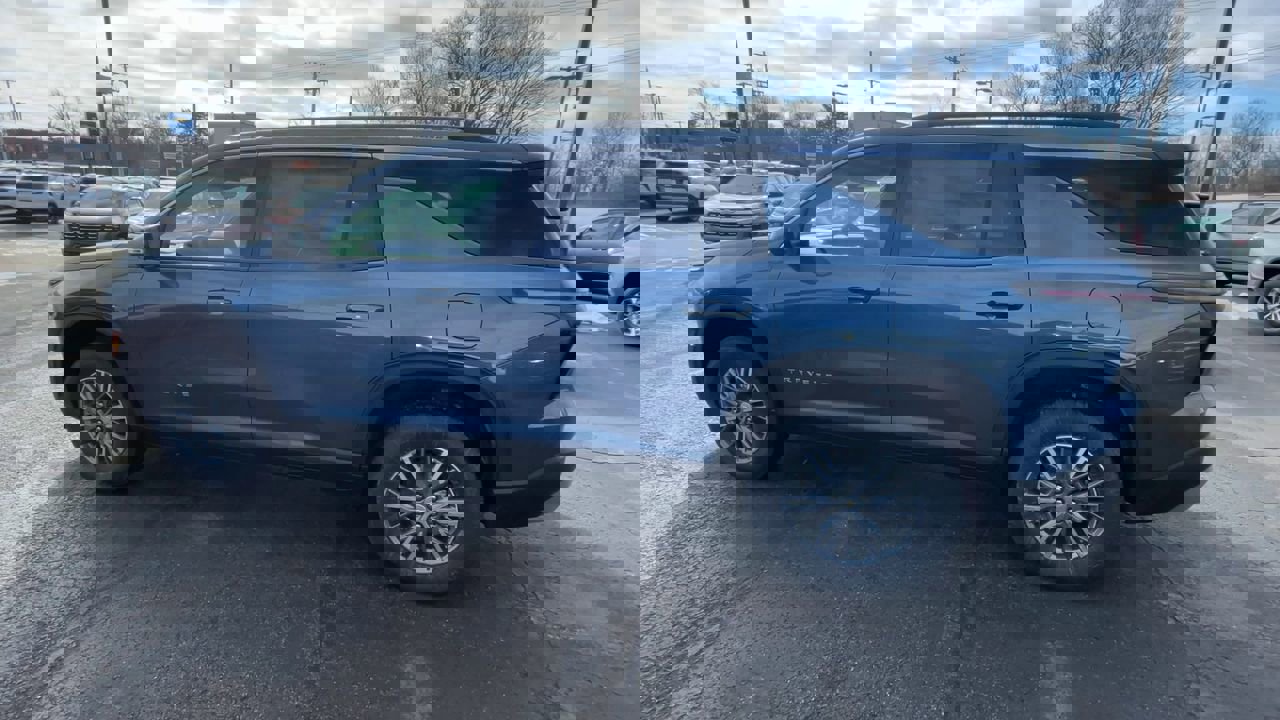 New 2026 Chevrolet Traverse LT w/ Driver Confidence Package image 55