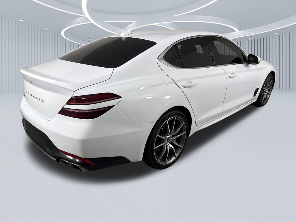 Used 2023 Genesis G70 2.0T RWD image 3