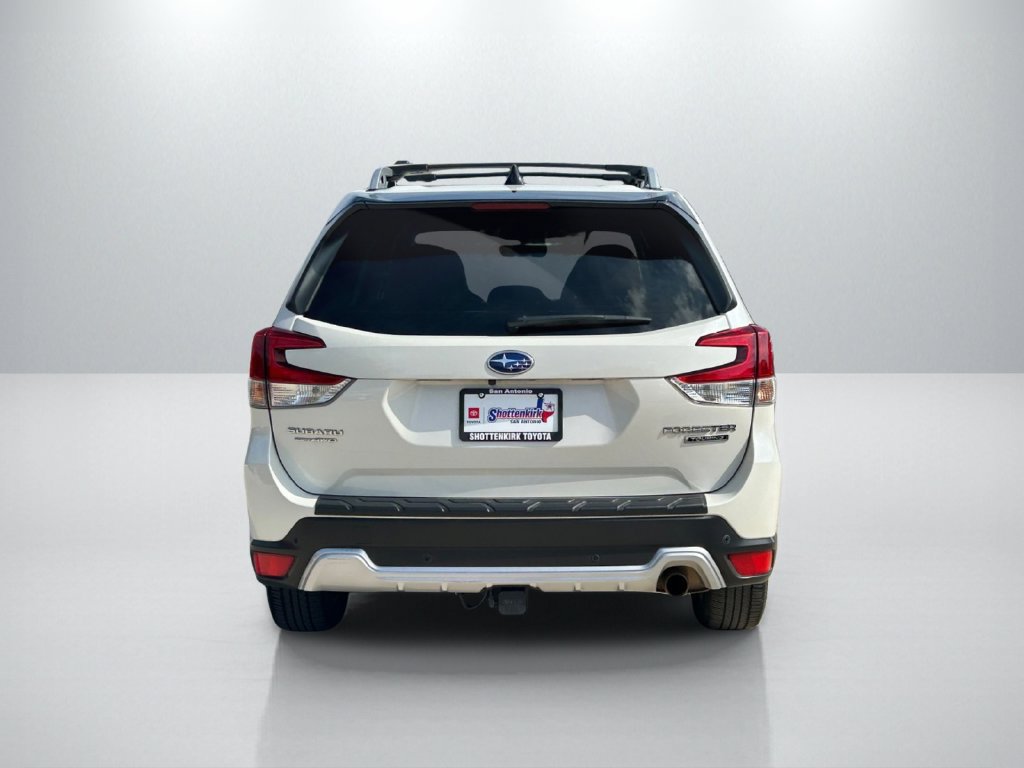 Used 2024 Subaru Forester Touring w/ POP Package 3 AWD/4WD image 6
