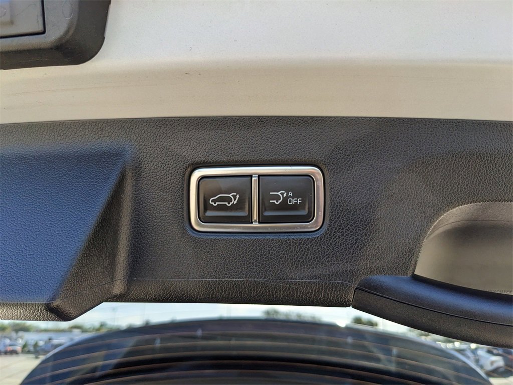 Certified 2025 Kia Sorento SX Prestige image 15