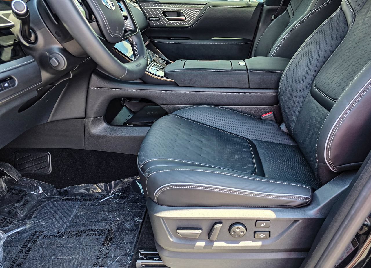 Used 2026 INFINITI QX80 Autograph w/ Autograph Exterior Package AWD/4WD image 14