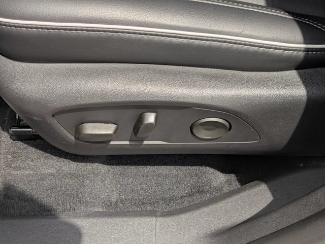 Used 2025 Buick Enclave Preferred FWD image 15