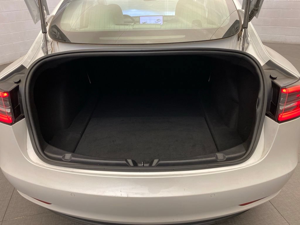 Used 2020 Tesla Model 3 Standard Range Plus RWD image 21