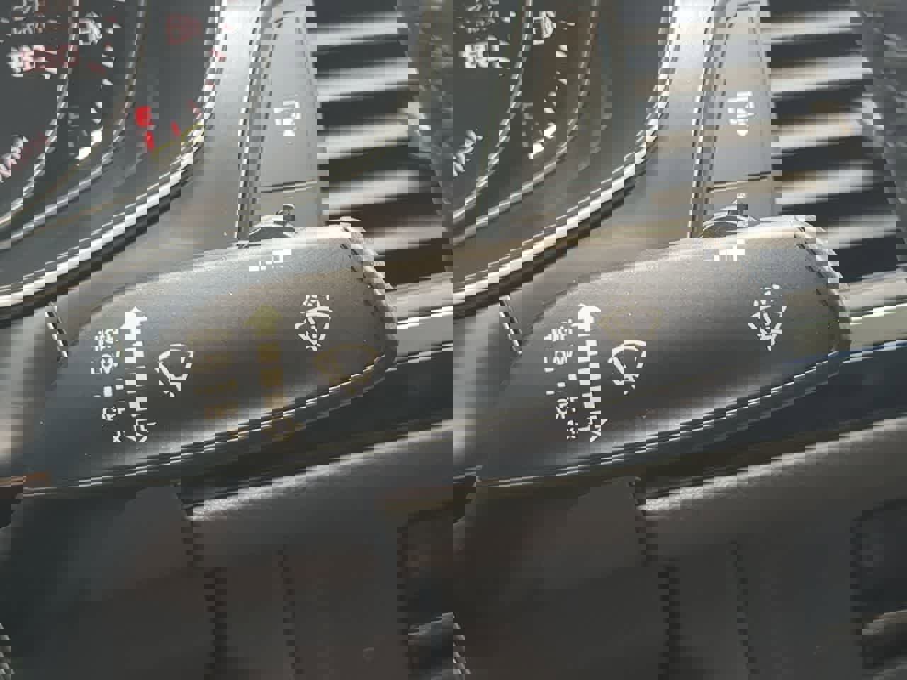 Used 2018 Audi A6 2.0T Premium w/ 20" Black Optic Wheel Package image 27