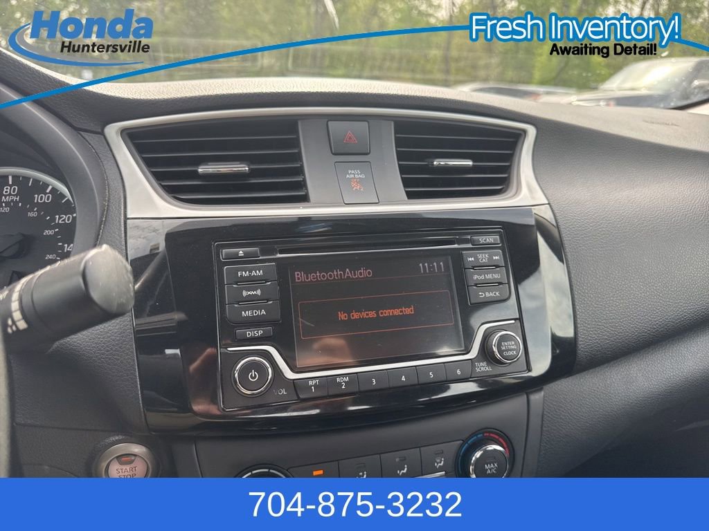 Used 2017 Nissan Sentra SV image 23