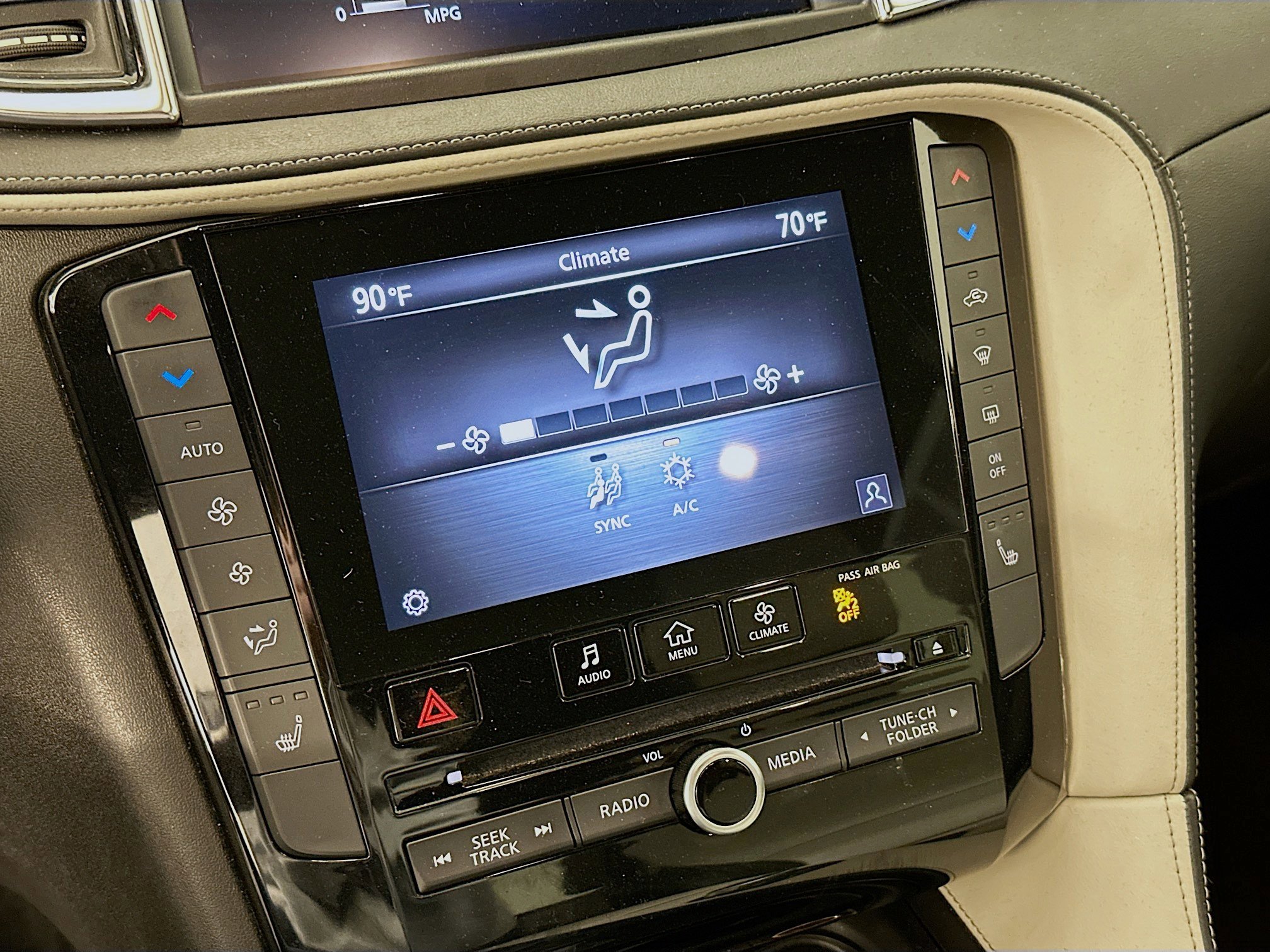 Used 2024 INFINITI QX55 Luxe image 23