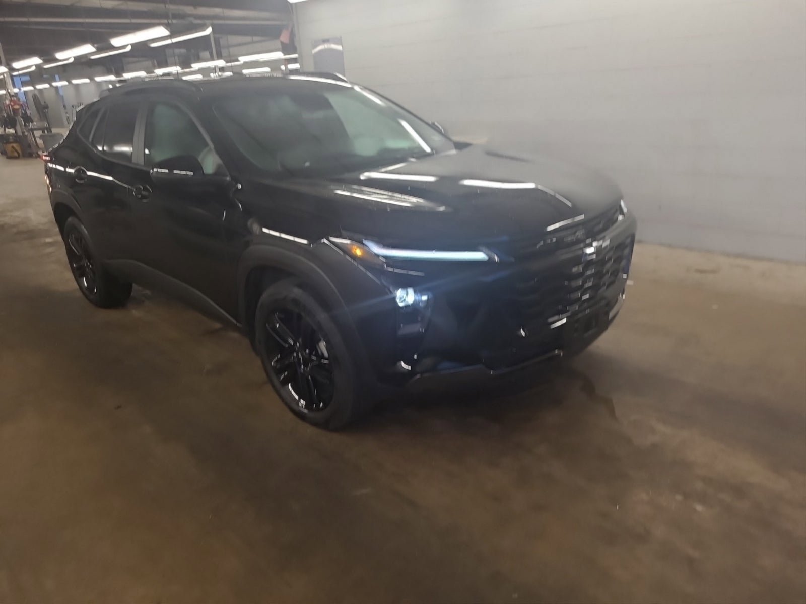 Used 2025 Chevrolet Trax ACTIV w/ Driver Confidence Package image 4