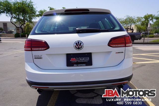 Used 2019 Volkswagen Golf Alltrack S AWD/4WD image 14